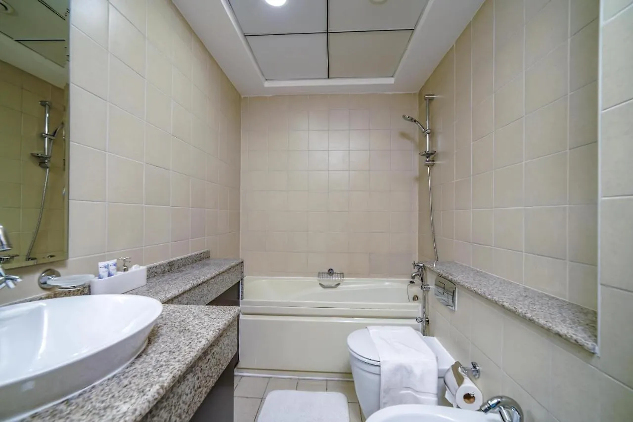 Icon Casa Living - Torch Tower Dubai Marina Apartment